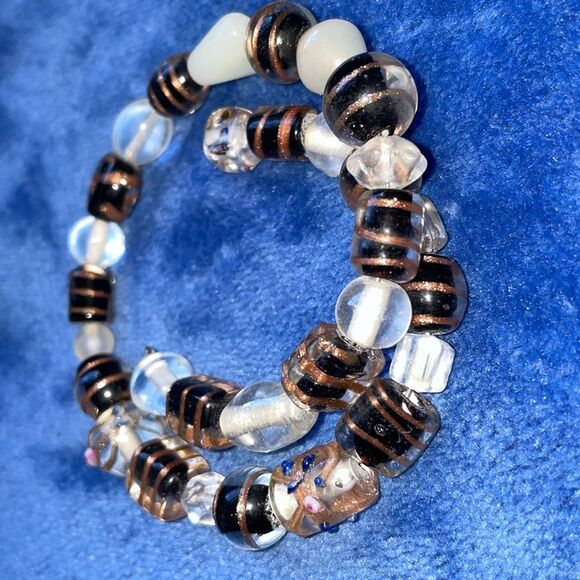 Memory wire wrap bracelet clear black and silver beads with bronze highlights - Picture 2 of 6
